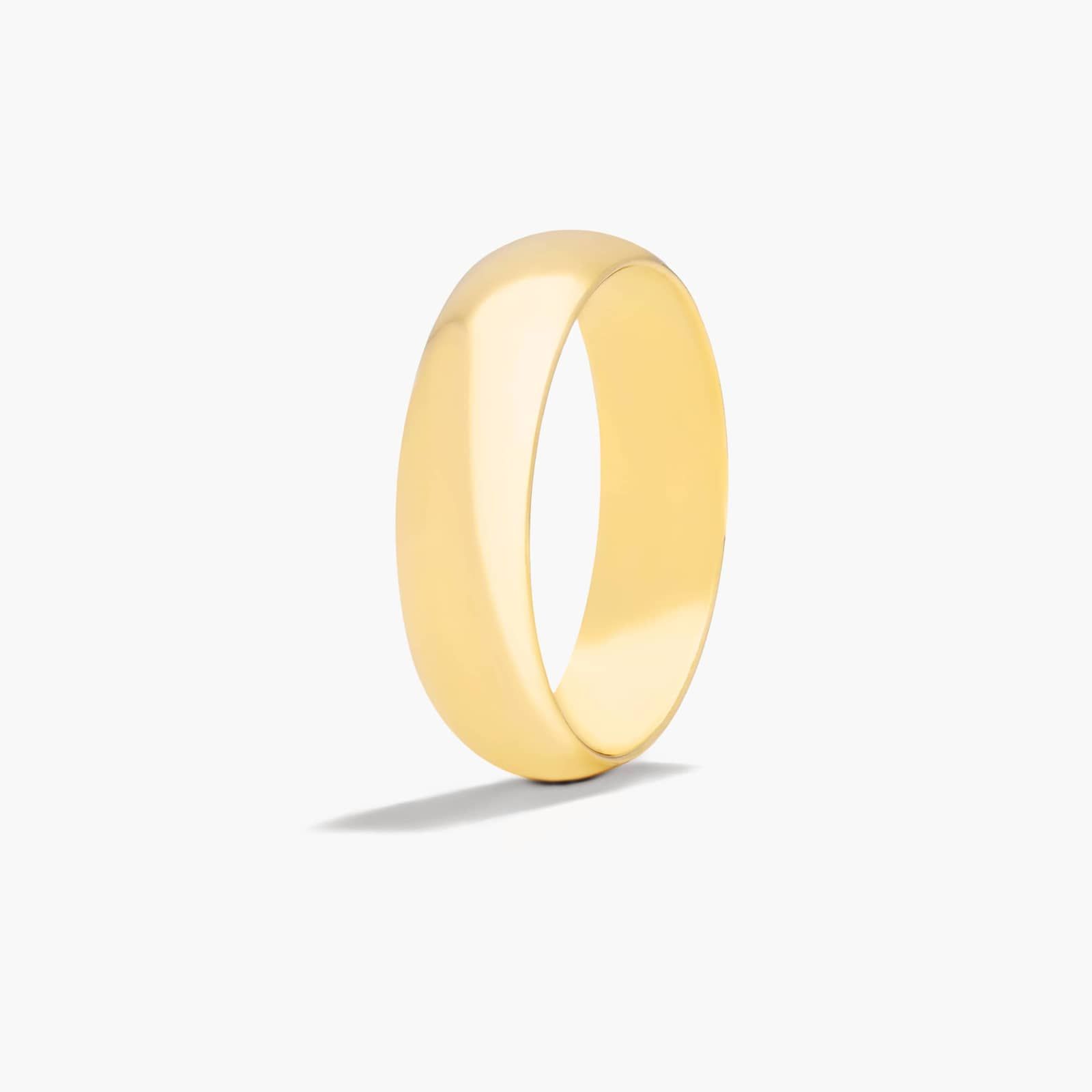 Low Dome Wedding Band In 18K Yellow Gold (6.00mm)
