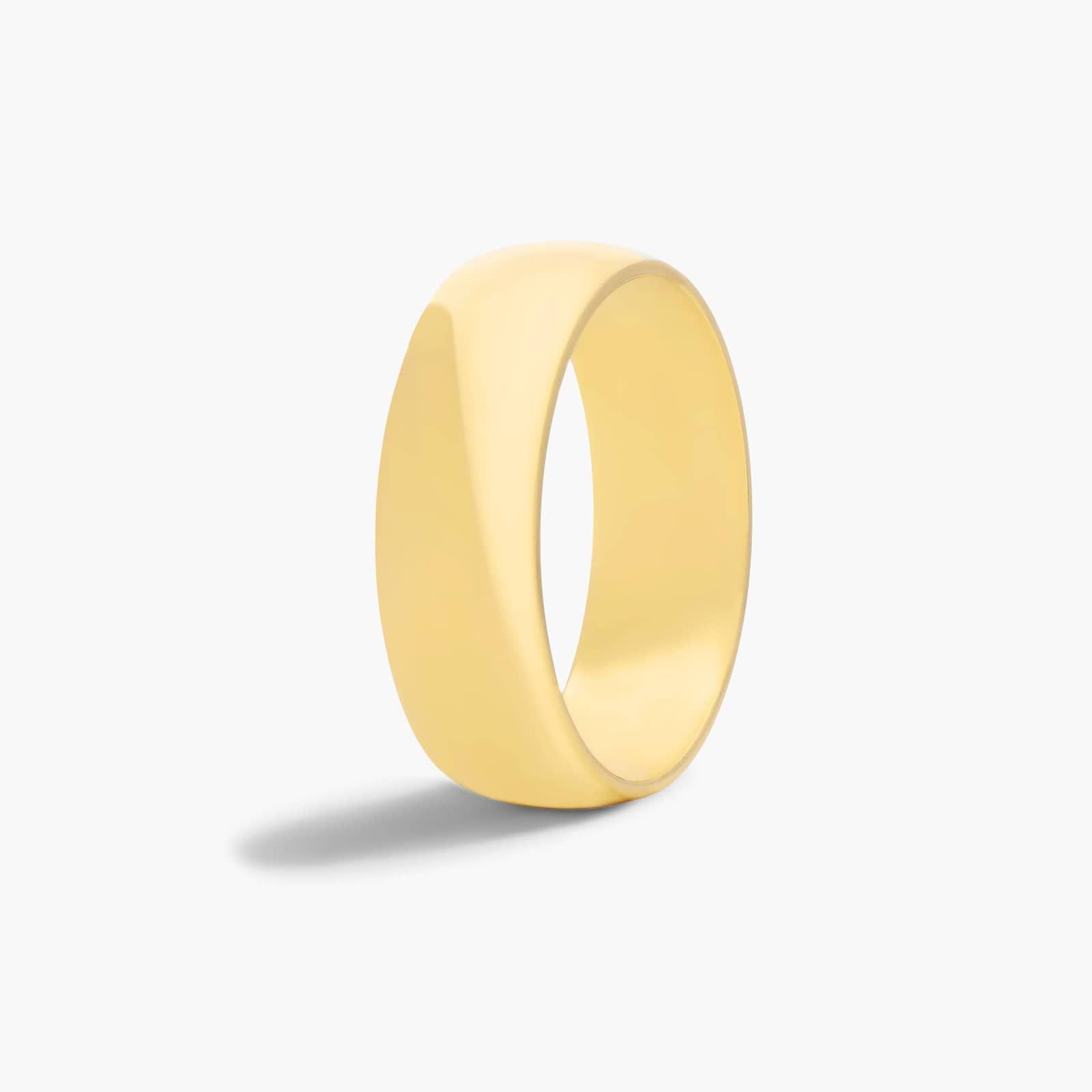 Low Dome Wedding Band In 18K Yellow Gold (7.00mm)
