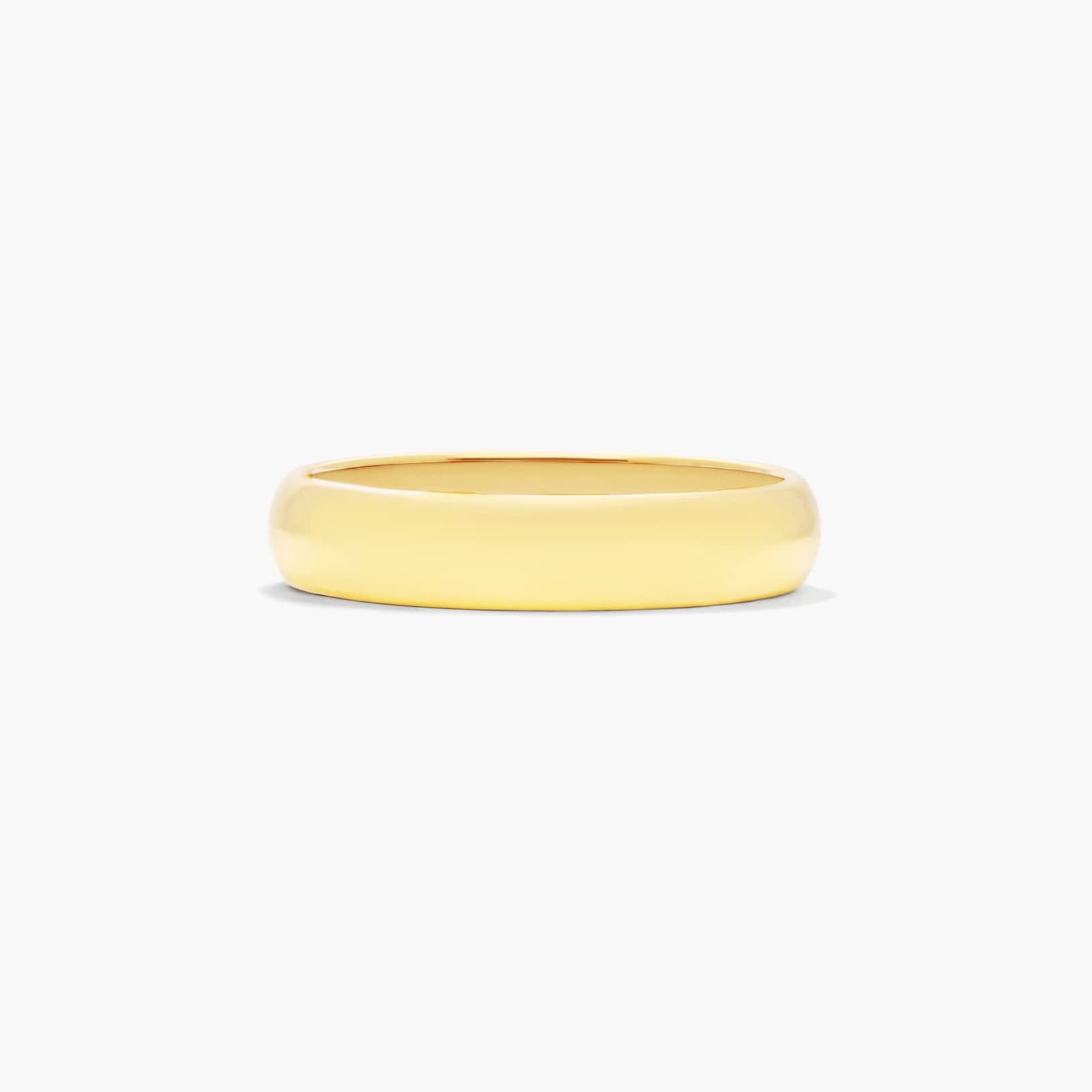 Traditional Slightly Curved Wedding Band In 14K Yellow Gold