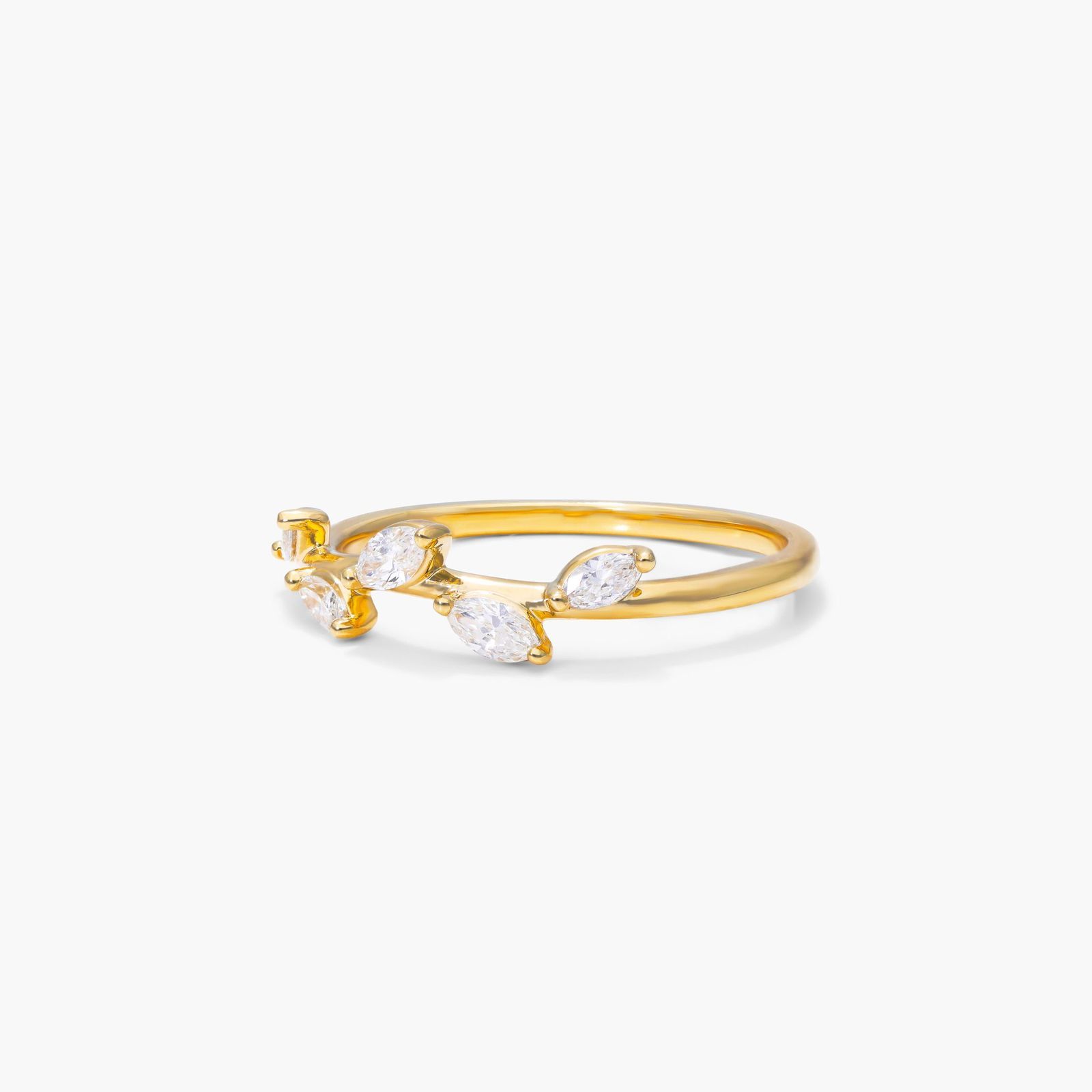 Leaf Motif Diamond Ring In 14K Yellow Gold
