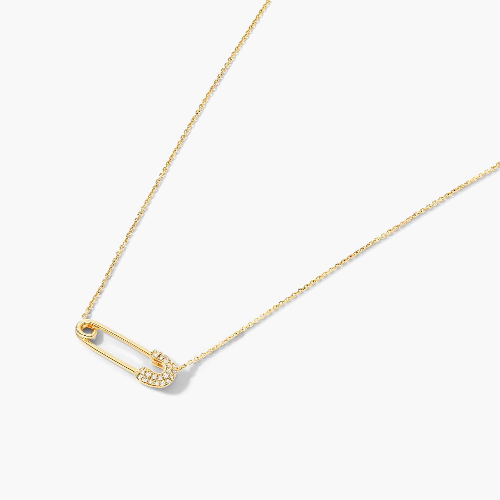 Diamond Pin Necklace In 14K Yellow Gold