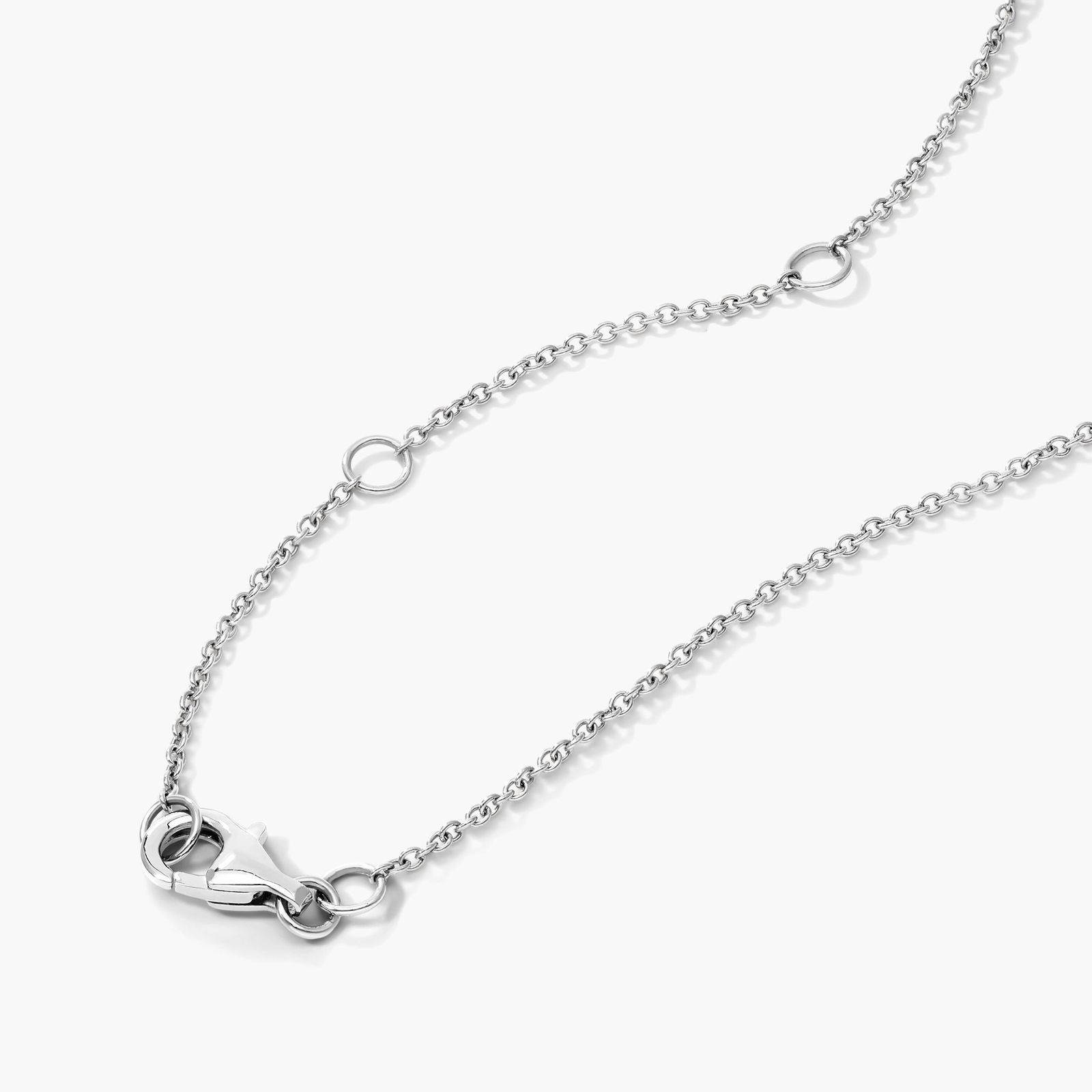 Graduated Diamond Star Necklace In 14K White Gold