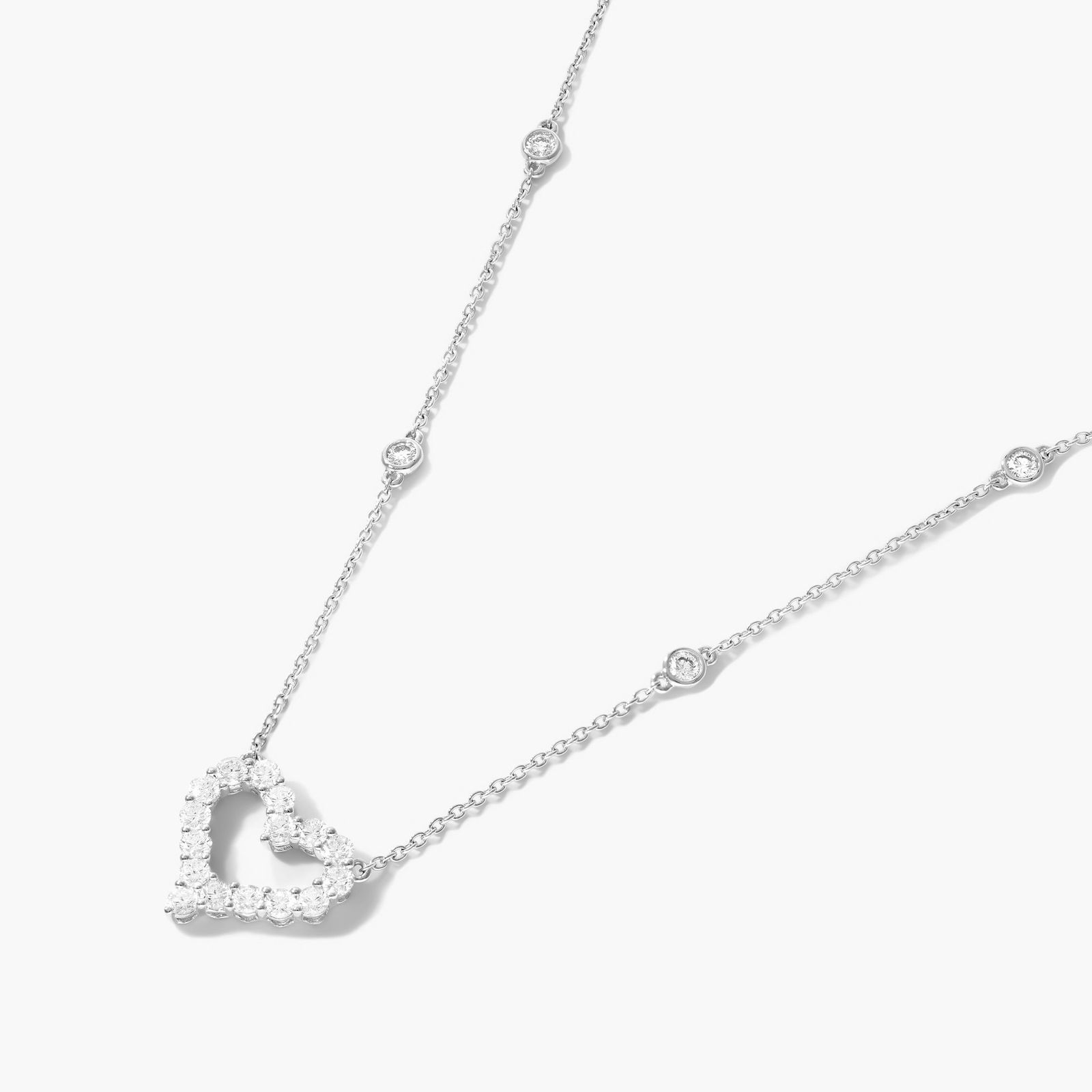 Heart Outline Diamond Necklace In 14K White Gold