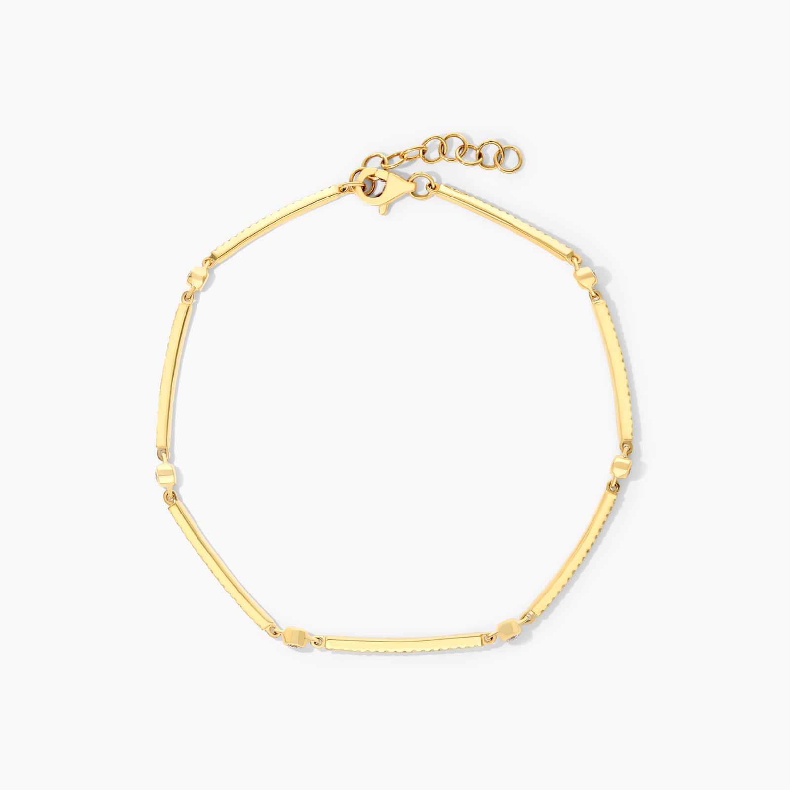 Bar Diamond Bracelet In 14K Yellow Gold
