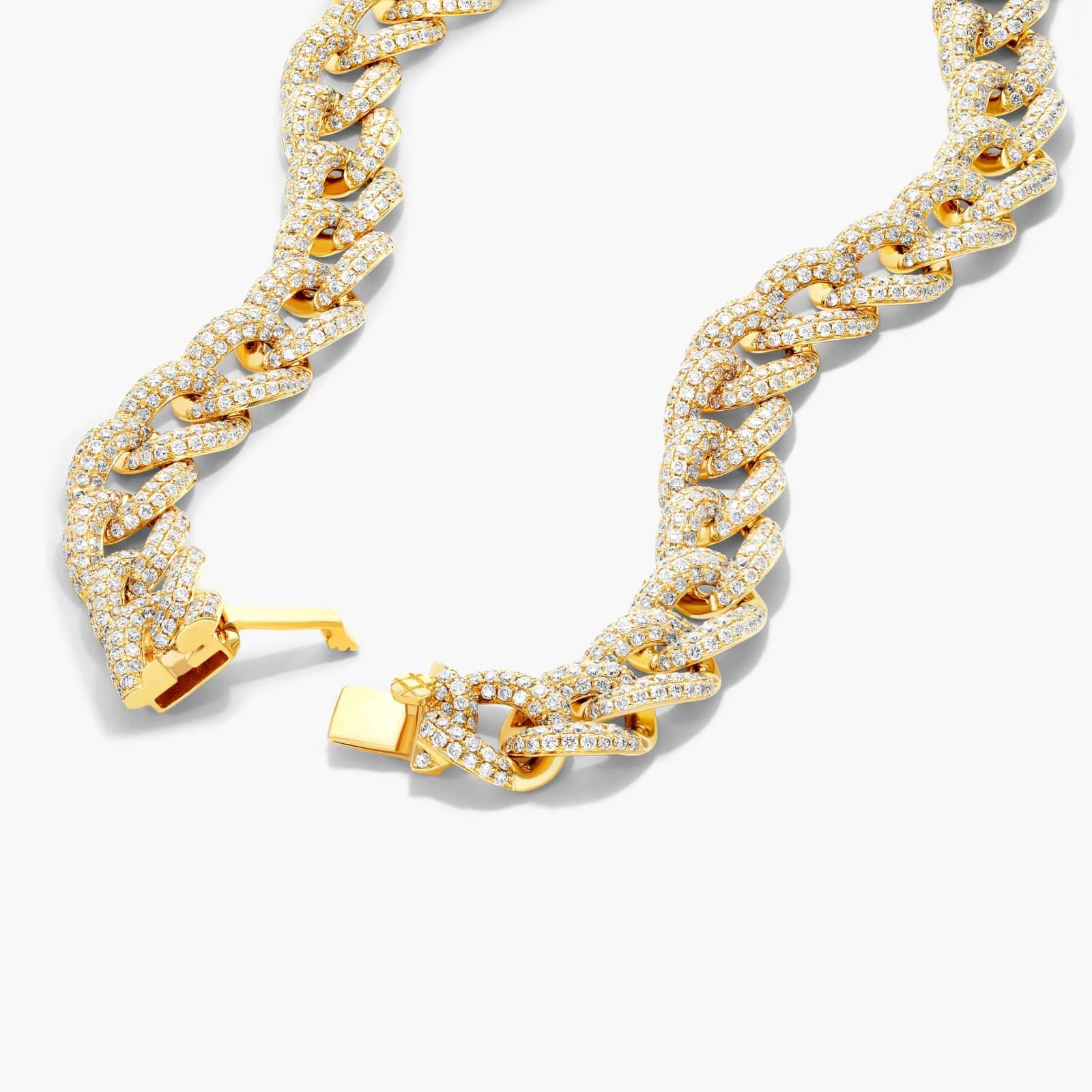 Pavé Diamond Curb Chain Necklace In 14K Yellow Gold