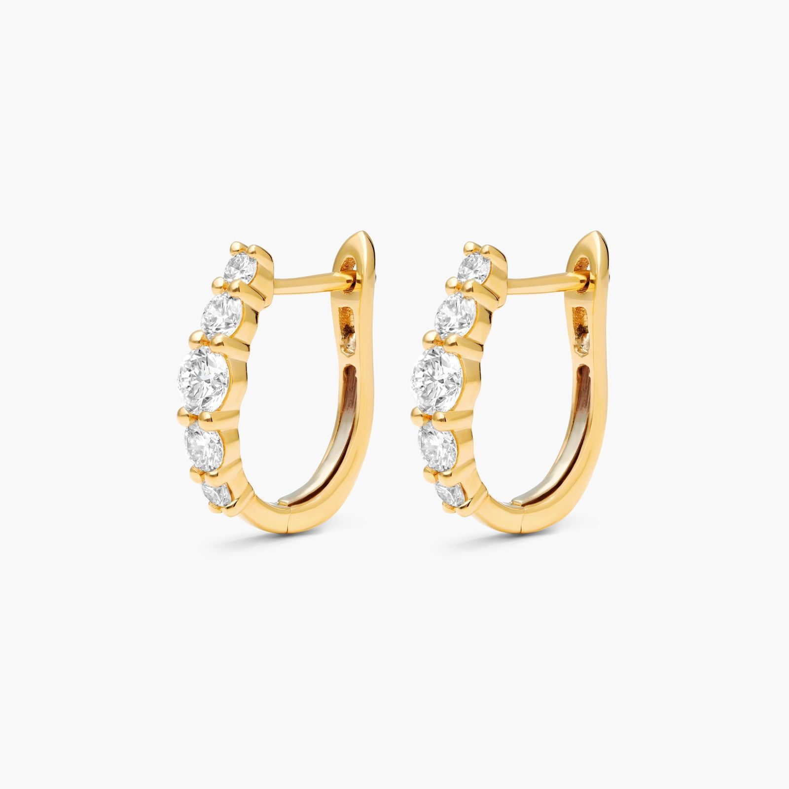 Graduating Hoop Earrings With Lab-Grown Diamonds In 14K Yellow Gold