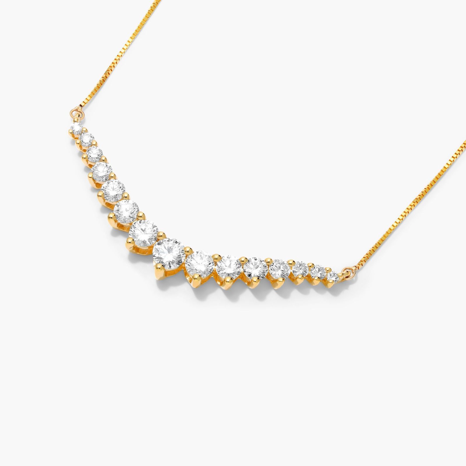 Graduating Lab-Grown Diamond Curved Necklace In 14K Yellow Gold