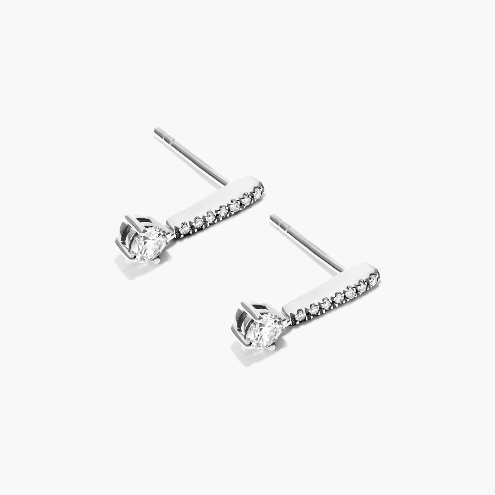 Drop Earrings With Round Diamonds In 14K White Gold