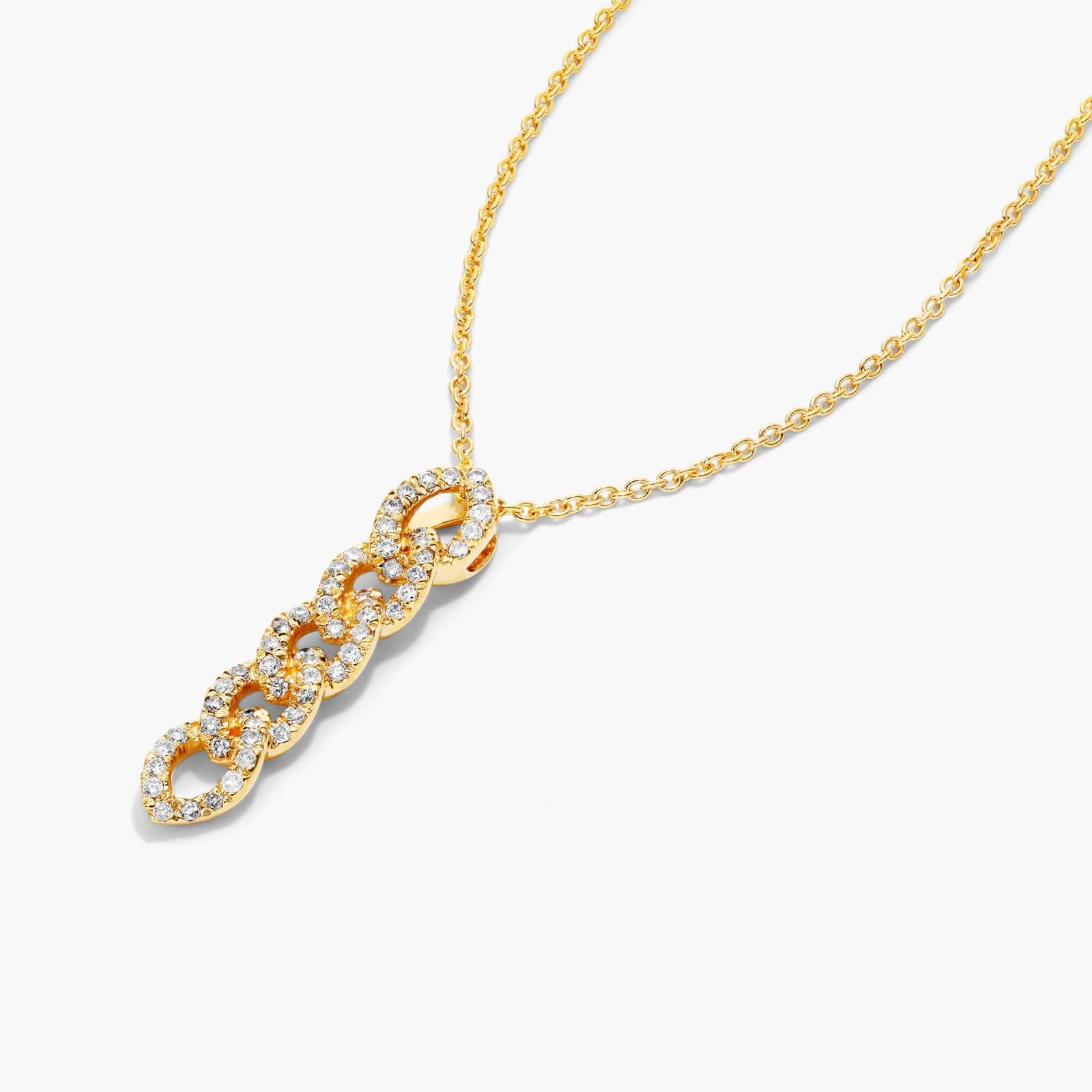 Diamond Marquise Link Chain Pendant In 14K Yellow Gold