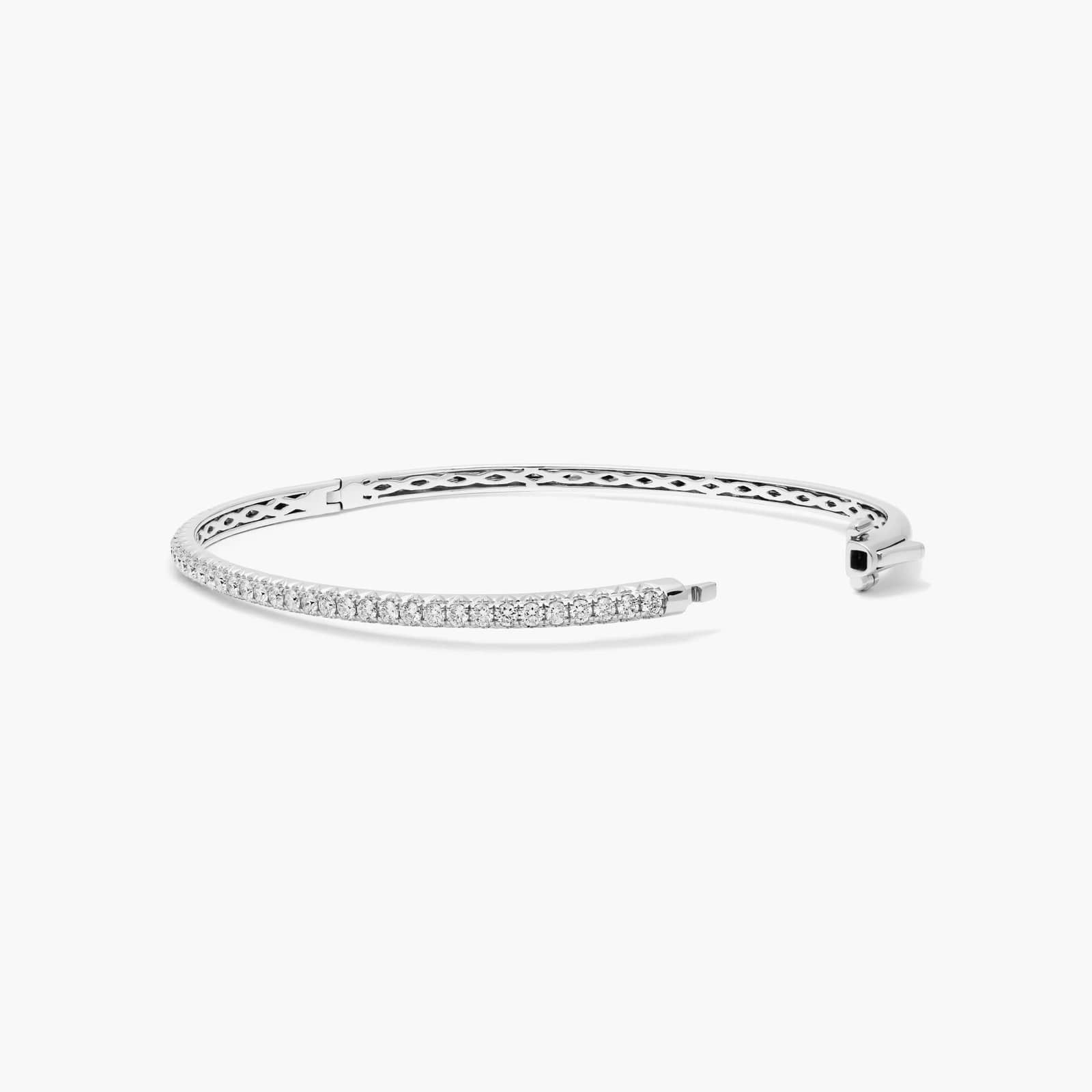 Classic Bangle Diamond Bracelet In 14K White Gold
