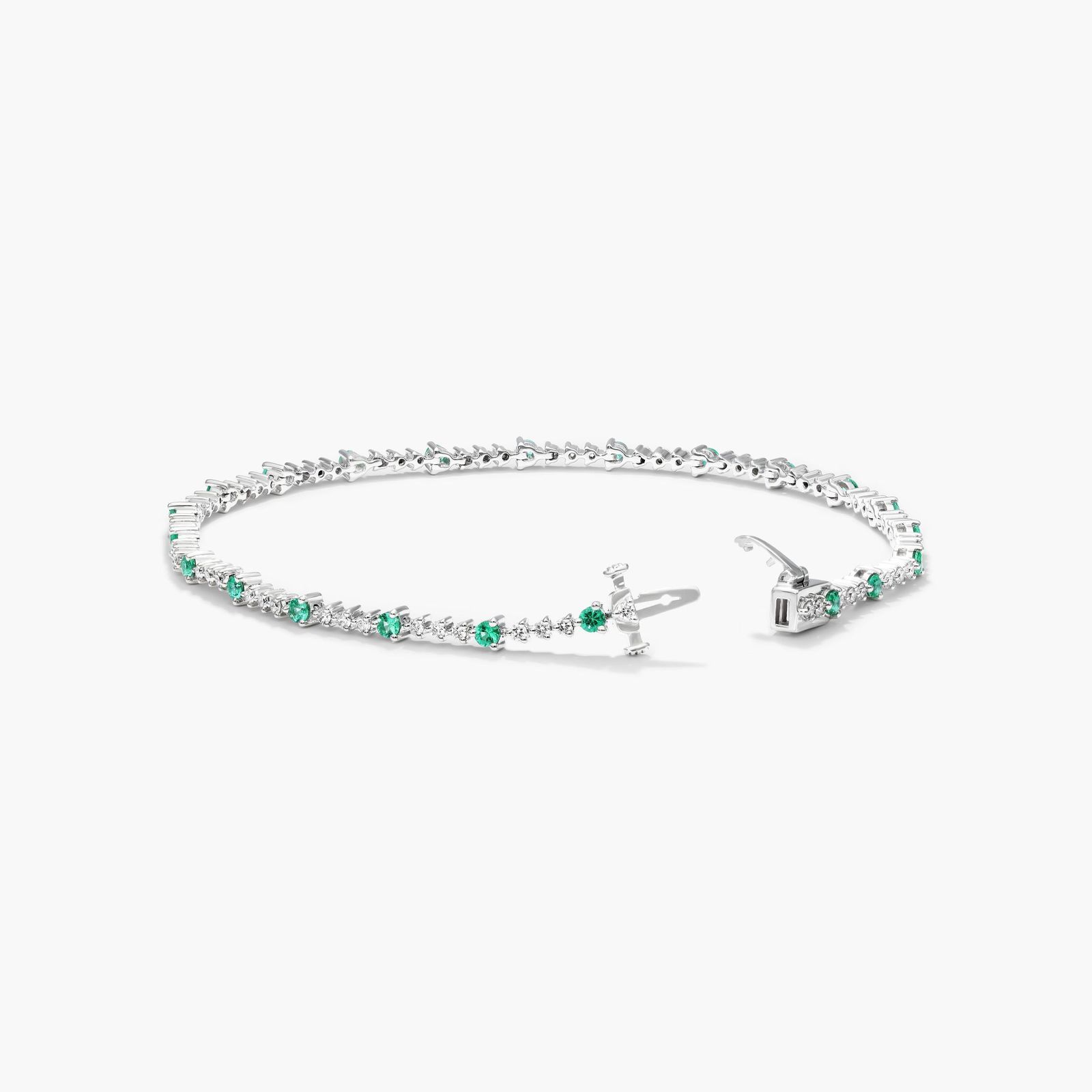 14K White Gold Perpetual Diamond and Emerald Tennis Bracelet