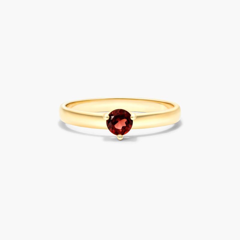 Garnet Solitaire Birthstone Ring In 14K Yellow Gold