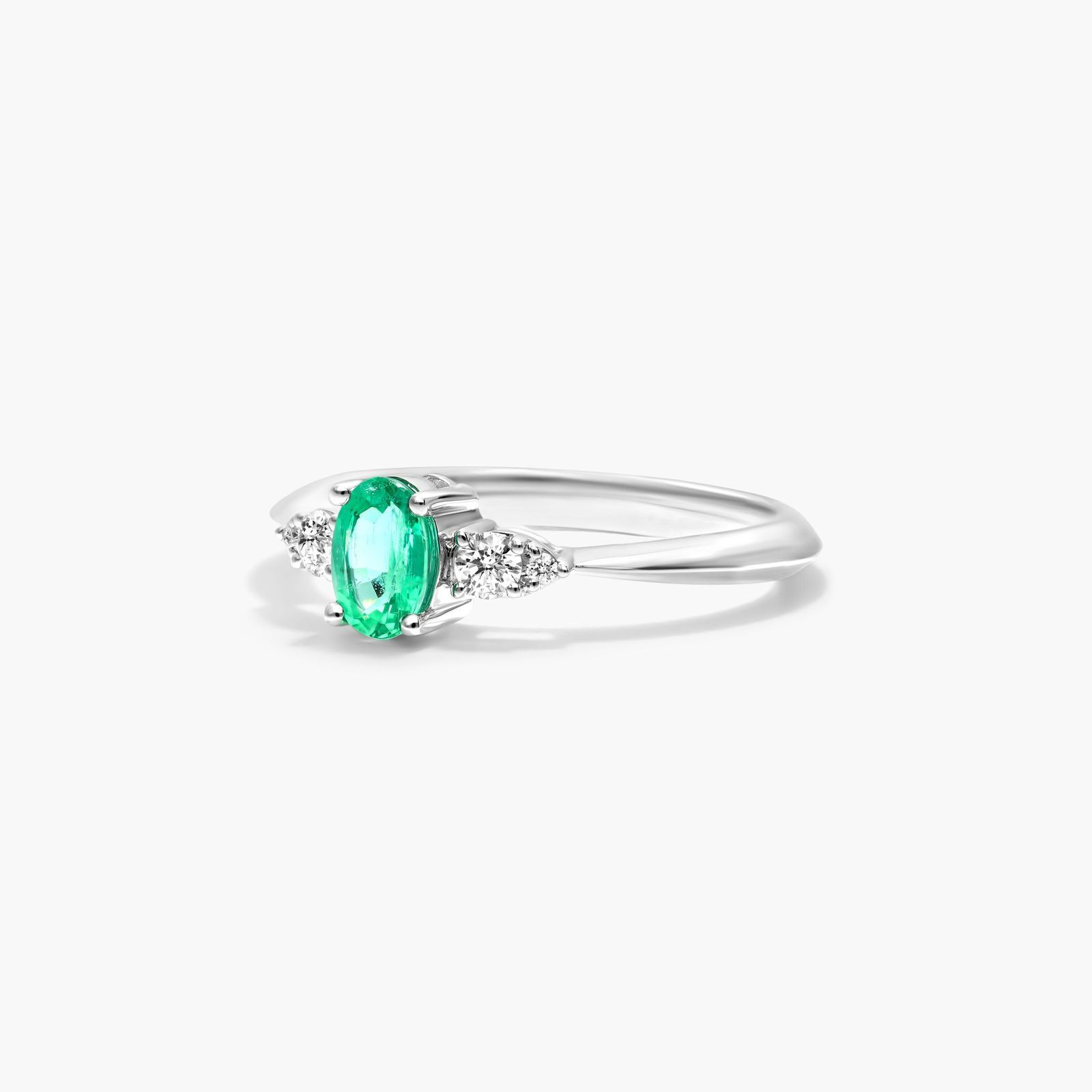 Emerald And Diamond Ring In 14K White Gold