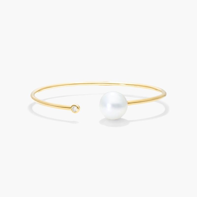 South Sea Cultured Pearl and Bezel Set Diamond Bangle Bracelet In 18K Yellow Gold