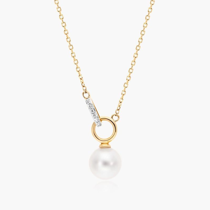 14K Yellow Gold Akoya Cultured Pearl and Diamond Bind Necklace