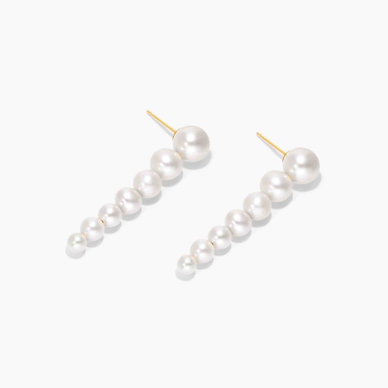 Graduated Cultured Freshwater Pearl Drop Earrings In 14K Yellow Gold