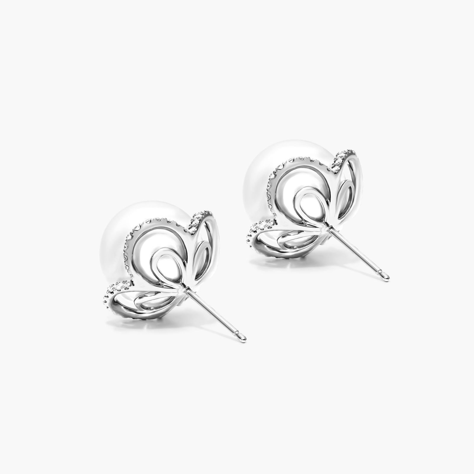 Cultured South Sea Pearl And Flower Diamond Earrings In 18K White Gold
