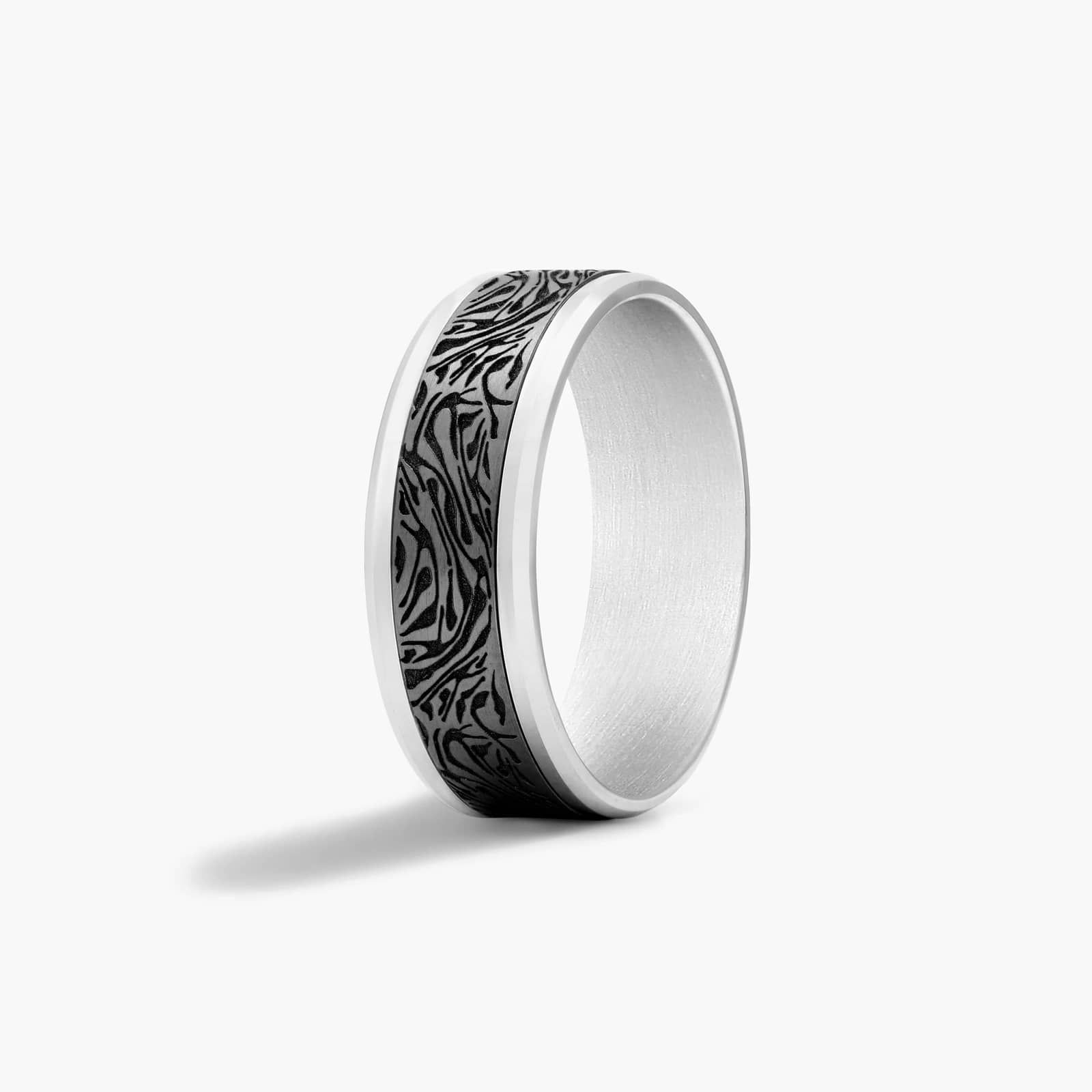 Faux Mokume Pattern Center Men's Wedding Band In 14K White Gold and Tantalum (8.00mm)