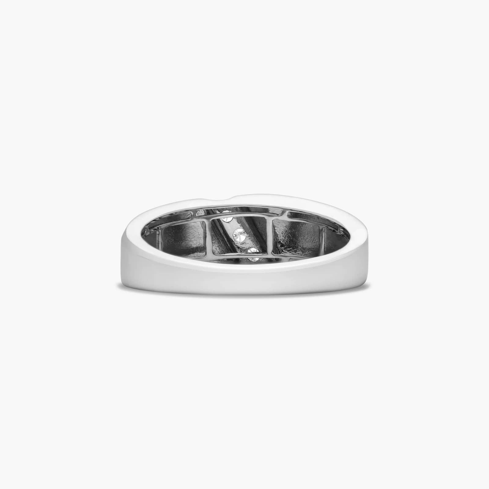 Slope Men's Diamond Wedding Band In 14K White Gold (7.50mm)