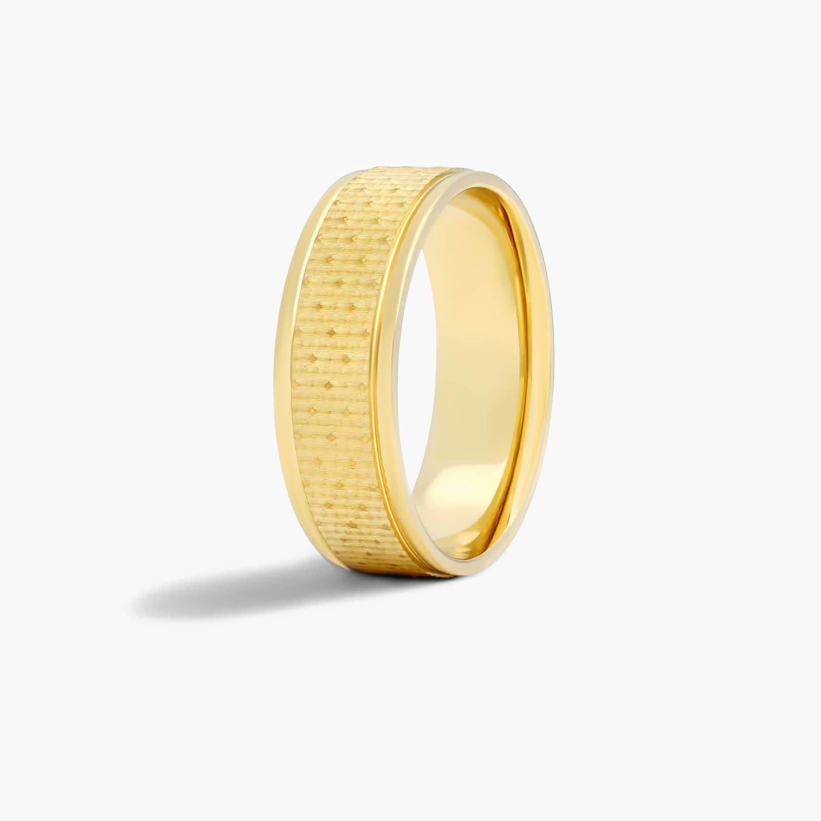 Diamond Pattern Design Men's Wedding Band In 14K Yellow Gold (7.00mm)