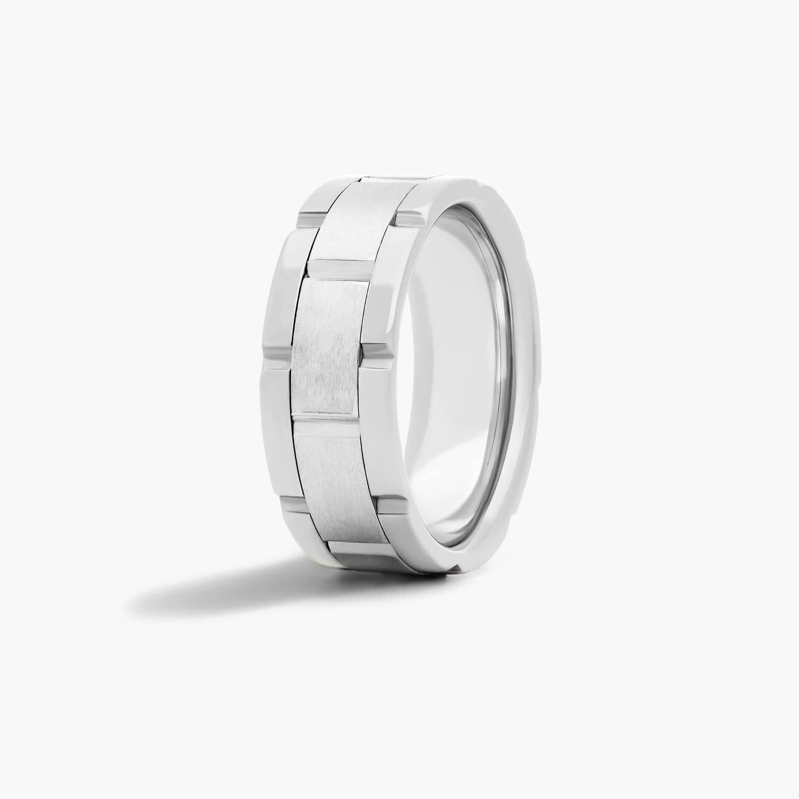 Brick Pattern Men's Comfort Fit Wedding Band In 18K White Gold (8.50mm)