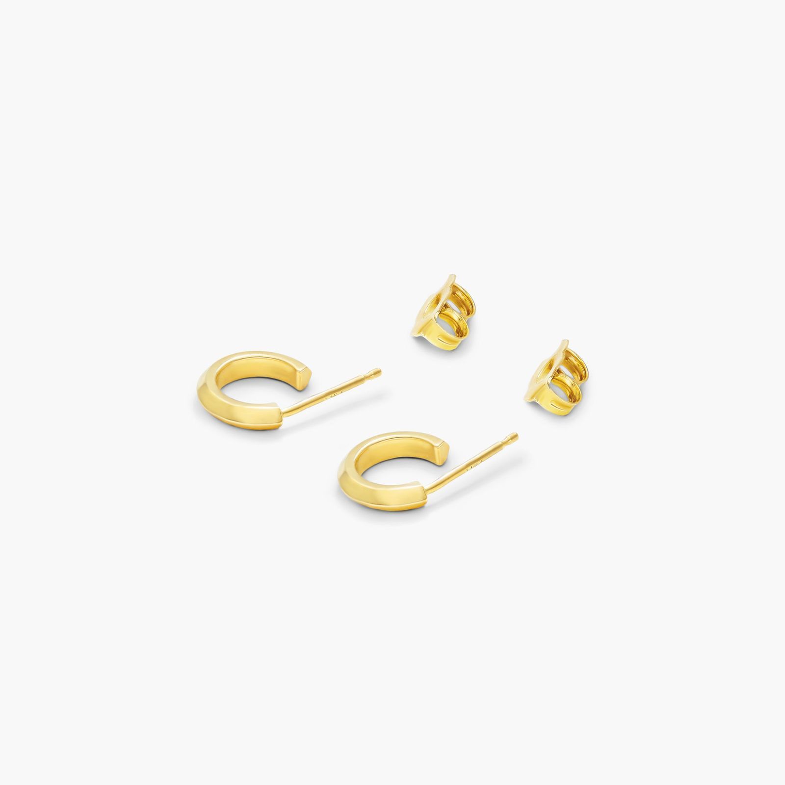Knife Edge Hoop Earrings In 14K Yellow Gold